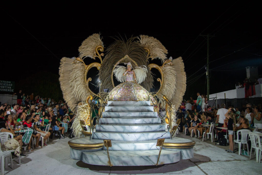 Esquina: exitosa segunda jornada de carnaval