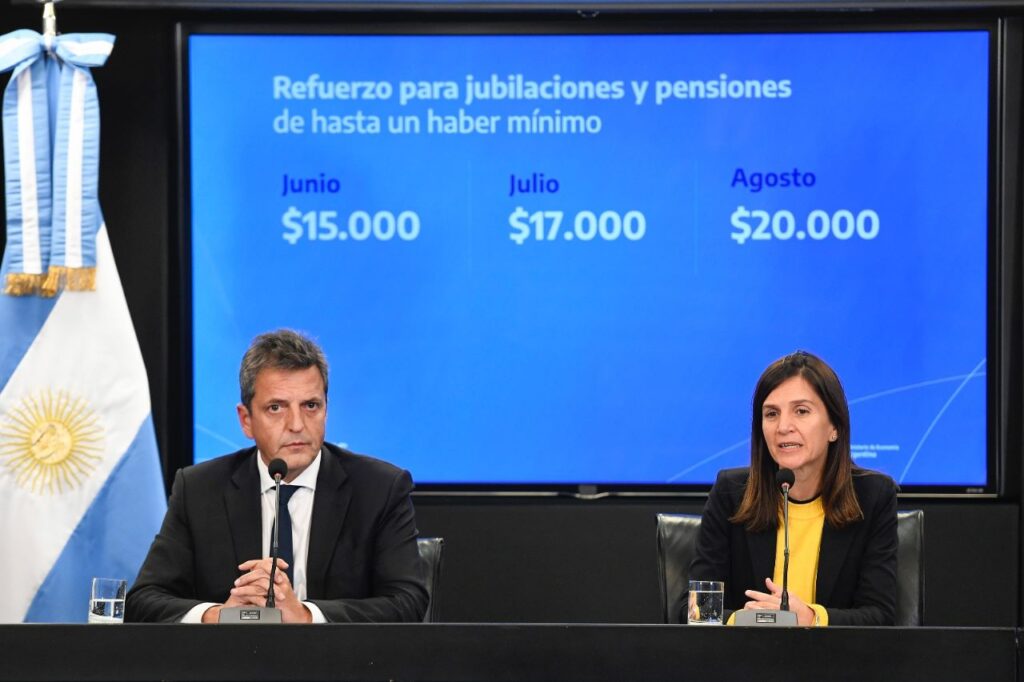 En Corrientes cerca de 500.000 personas recibirán aumento del 21% más bonos que pagará ANSES