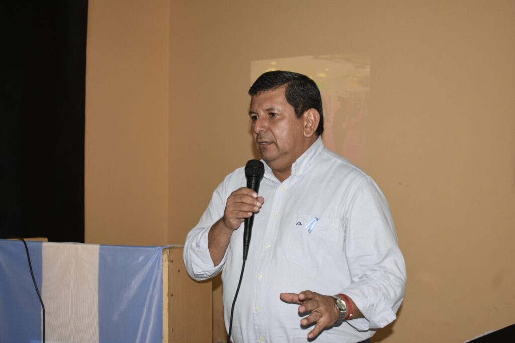 Santa Lucía: intendente Villordo anunció aumento salarial de 20% y plus de  mil