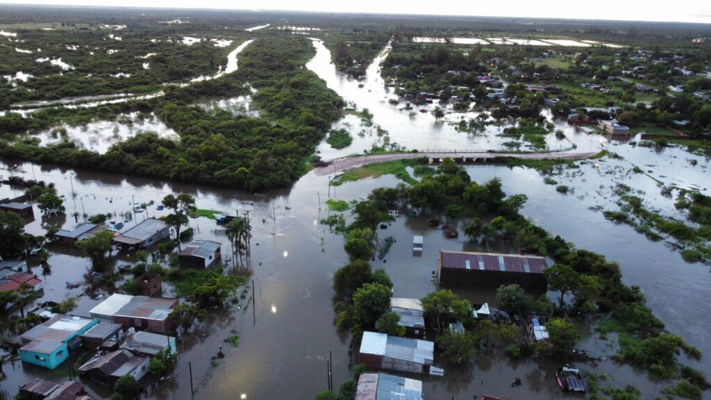 Alerta Roja en Corrientes por fuertes tormentas para este miércoles