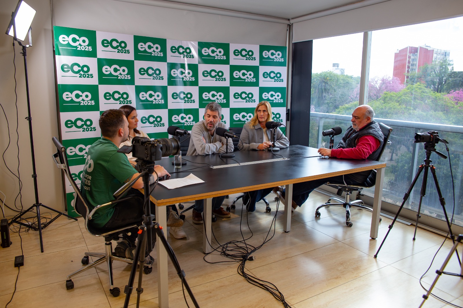Emiliano Fernández y los pilares de las propuestas educativas: recuperar el salario docente y la estructura escolar