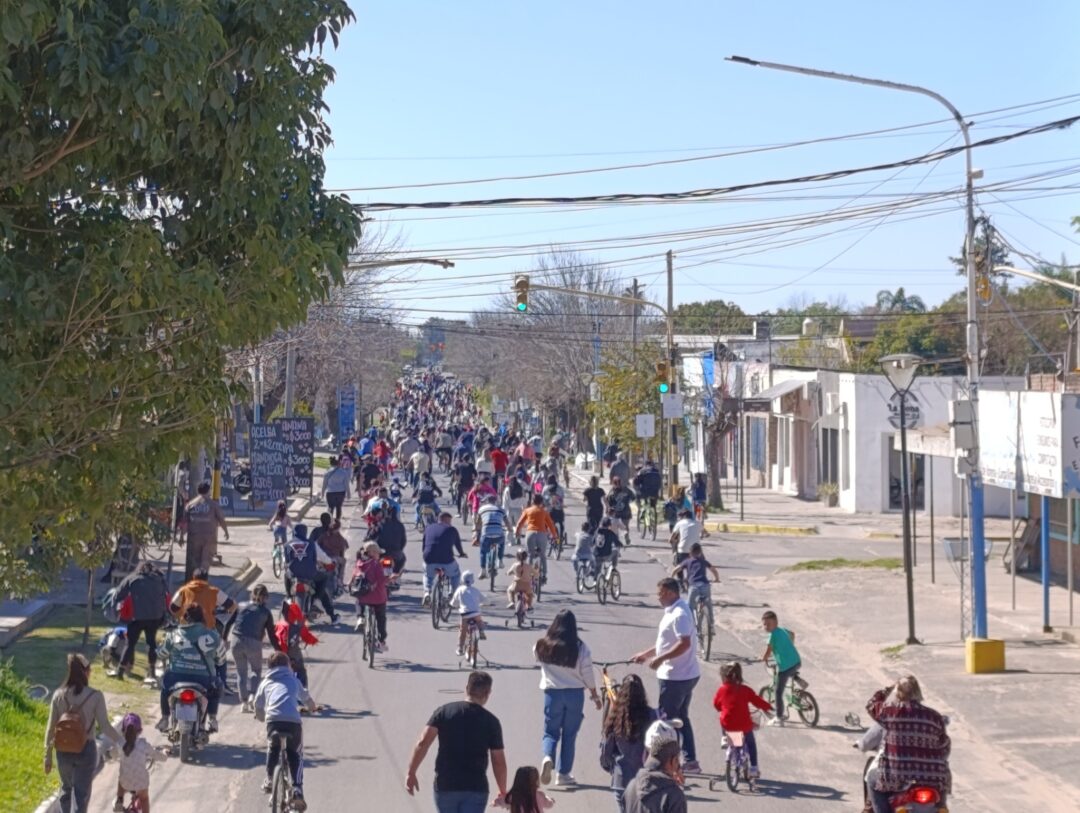 Multitudinario festejo del Día de la Niñez en Santa Lucía