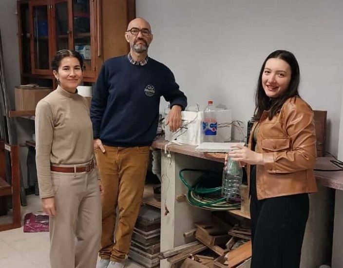 Investigadores de la UNNE desarrollan ladrillos resistentes a partir de plástico reciclado