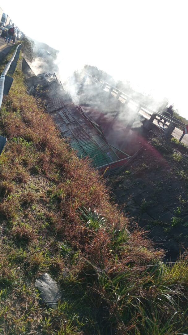RN 14: conductor de camión falleció tras despiste e incendio en cercanías de Parada Pucheta