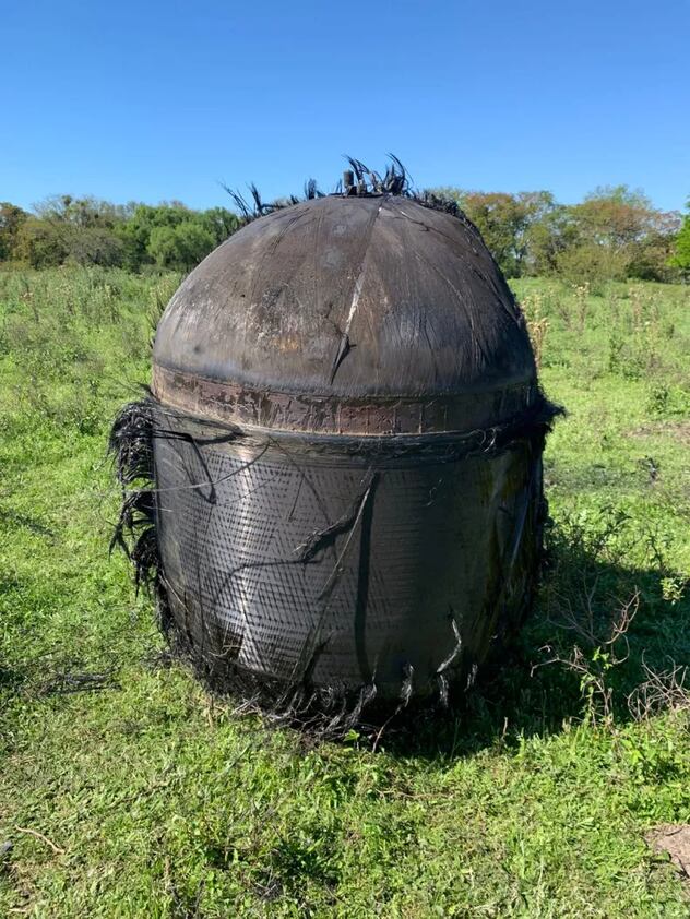 Misterioso objeto cayó del cielo en un campo de Chaco