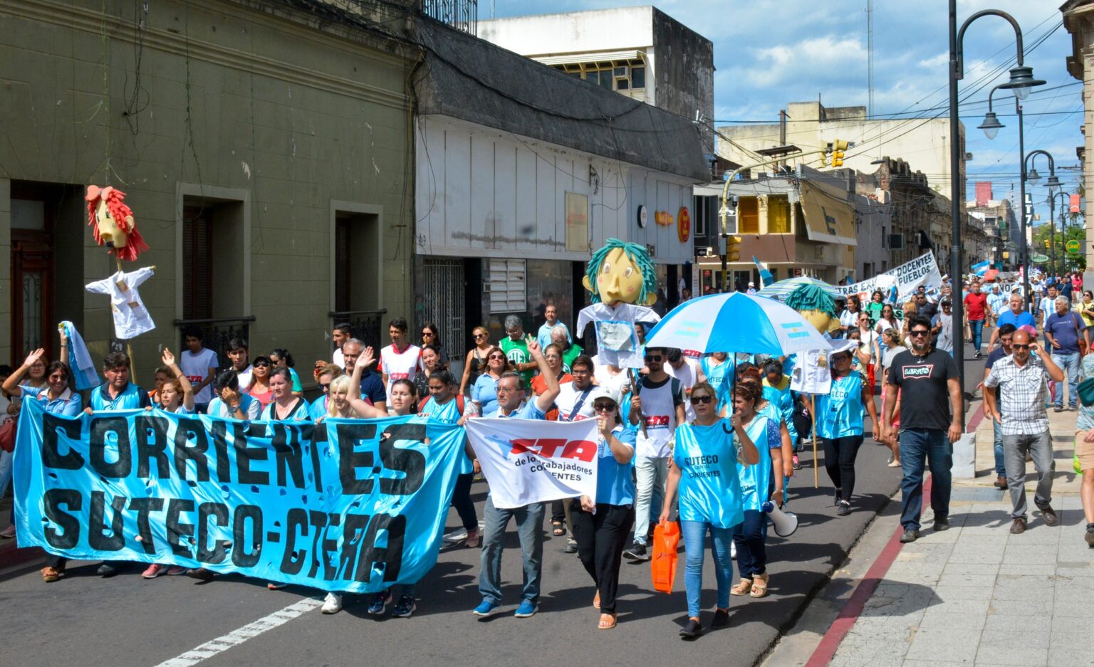 Docentes de Corrientes preparan Carpas Educativas y Paro General
