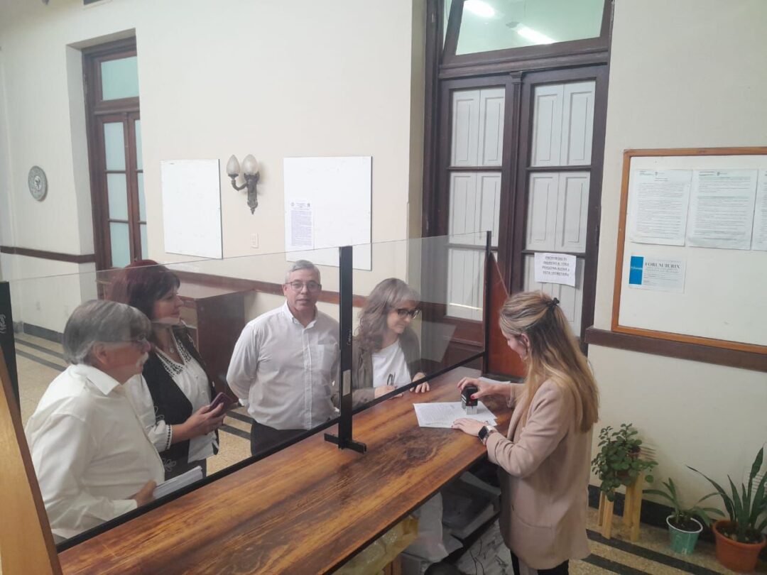 Judiciales piden aumento salarial al STJ