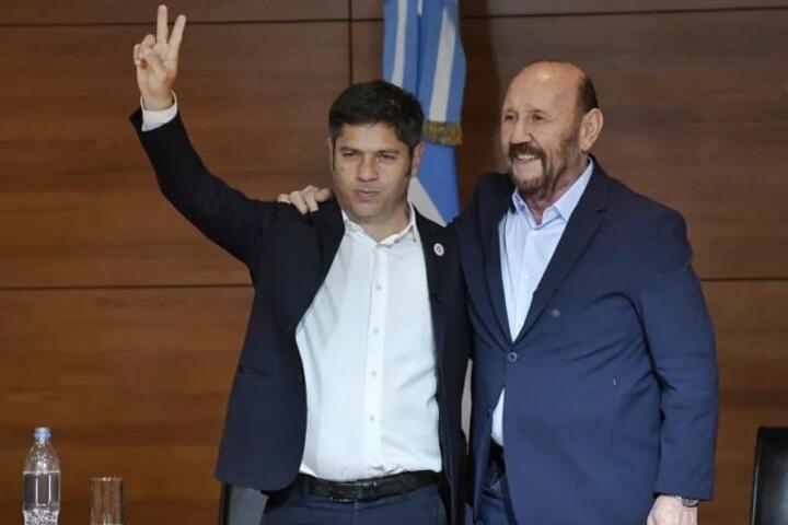Axel Kicillof reactivó su perfil nacional con una visita a Gildo Insfrán y críticas a Javier Milei