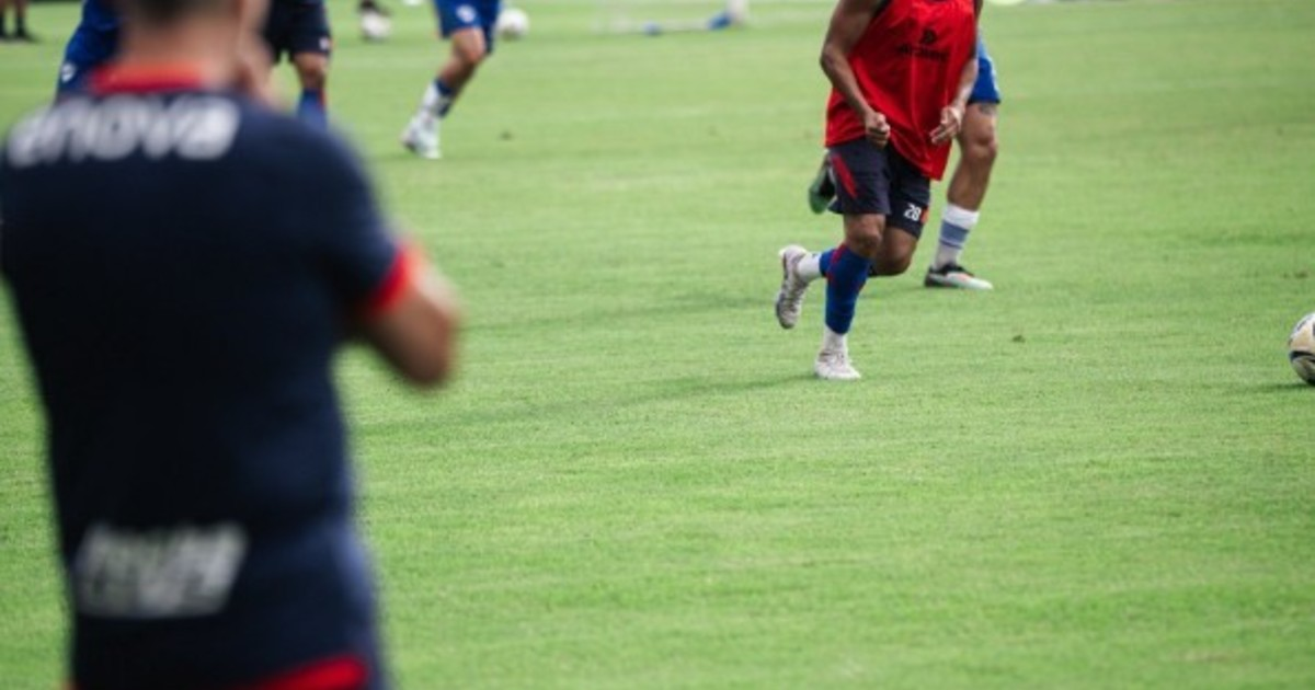 Gustavo Álvarez debuta en San Lorenzo con victoria ante Midland en amistoso