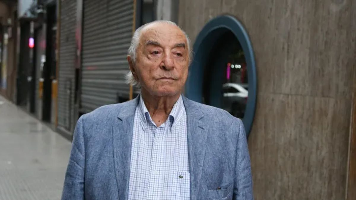 Empleados de comercio debaten aumento salarial y futuro del bono de $100.000 en 2025