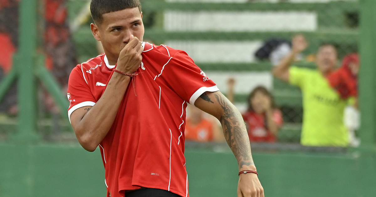 Facundo Valdéz sueña con el clásico tras destacarse con Independiente ante Atenas