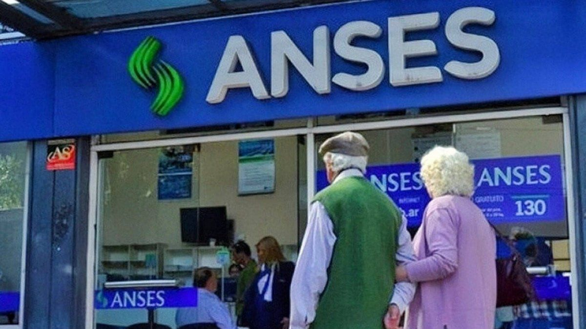 ANSES abril 2026: beneficiarios que aún no cobraron sus haberes completos