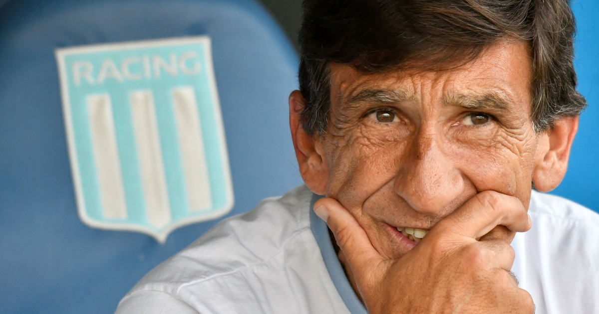 Costas celebra la actitud de Racing y el desempeño clave de Zaracho en el empate