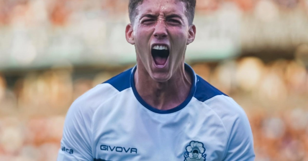 Gimnasia triunfa ante Belgrano y se acerca a la clasificación a octavos