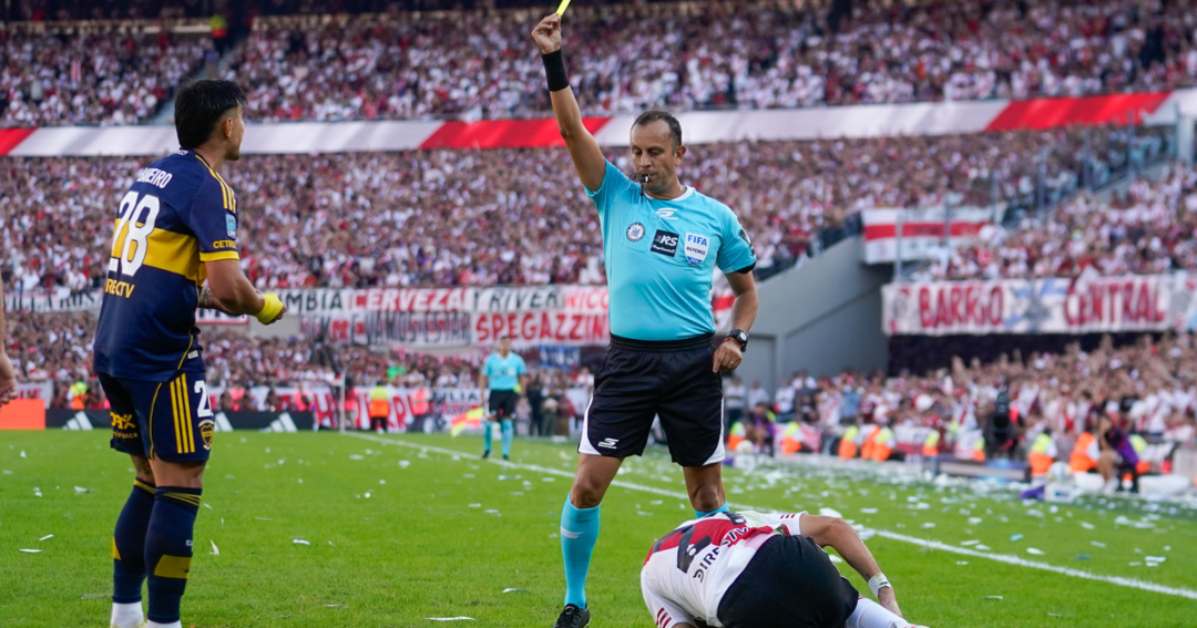 Árbitros fecha 16: Beligoy ratifica a Herrera y Paletta tras el clásico