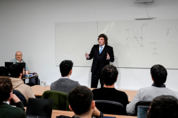 Javier Milei en UDESA: Charla de economía en medio de crisis universitaria 2026