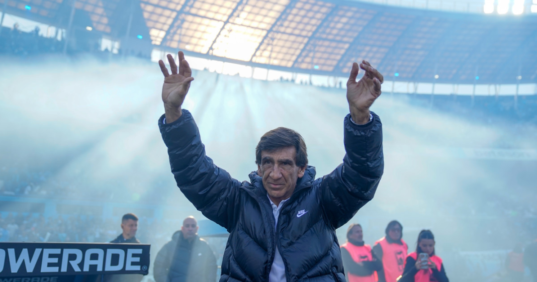 Despedida emotiva: mensajes de apoyo a Costas por exjugadores de Racing
