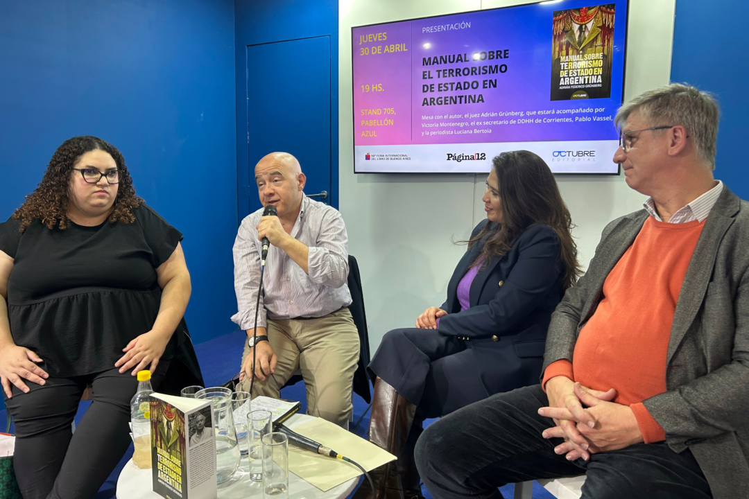 Libro del juez Grünberg busca educar sobre la memoria histórica en jóvenes