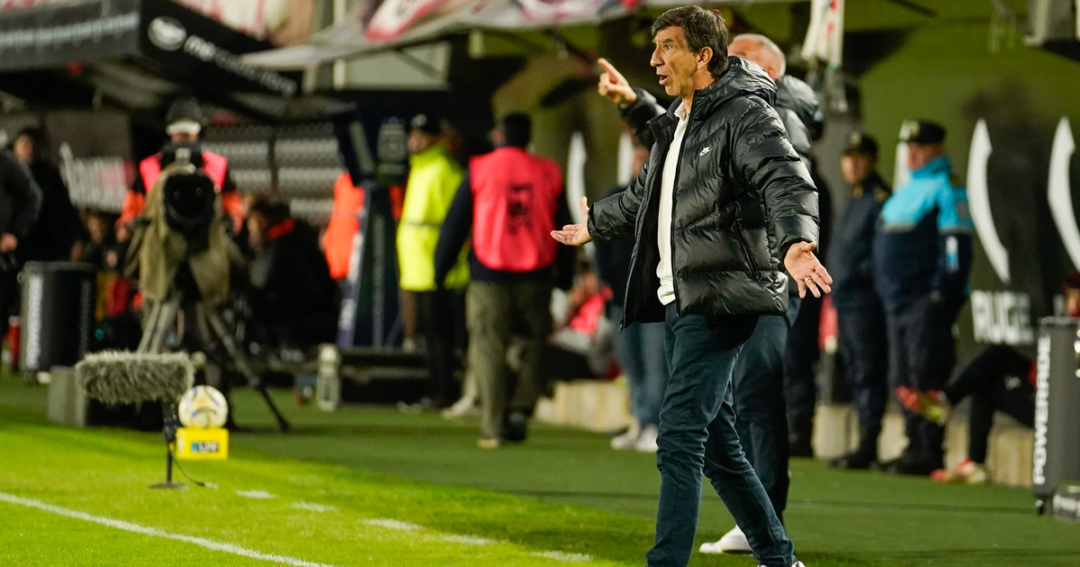 Racing rescinde contrato de delantero tras menos de seis meses de préstamo