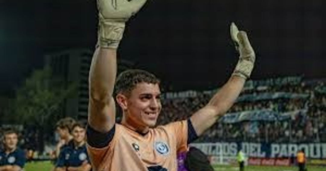 Bolcato y su felicidad tras el triunfo en el Maracaná con Independiente Rivadavia