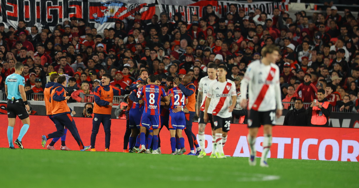 Auzmendi extiende su racha goleadora y brilla en San Lorenzo ante River