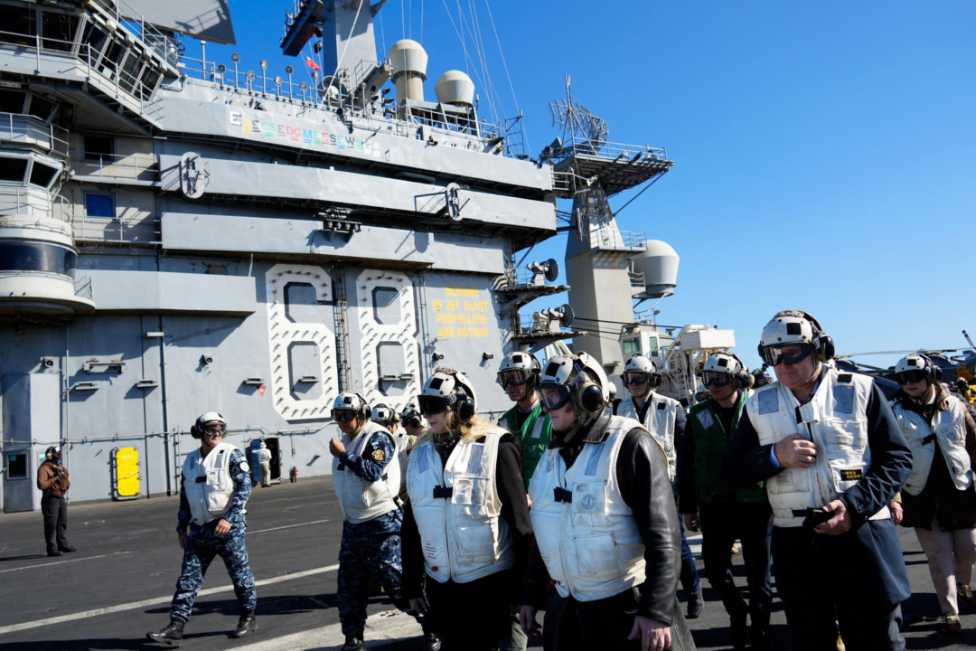 Milei firma acuerdo con EE.UU. en el Mar Argentino y fortalece alianza militar