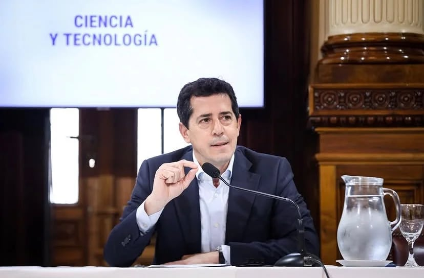 Debate en el Senado sobre riesgos de la extranjerización de la tierra en Argentina