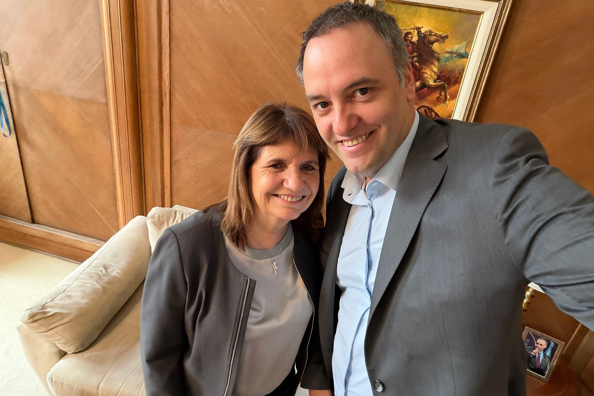 Bullrich critica a Adorni tras la llegada de Ravier como vocero presidencial