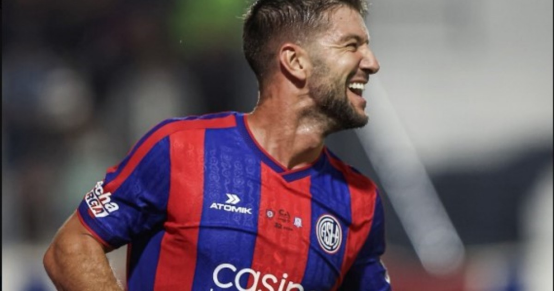 Gustavo Álvarez y su escoba: 12 futbolistas apartados en San Lorenzo
