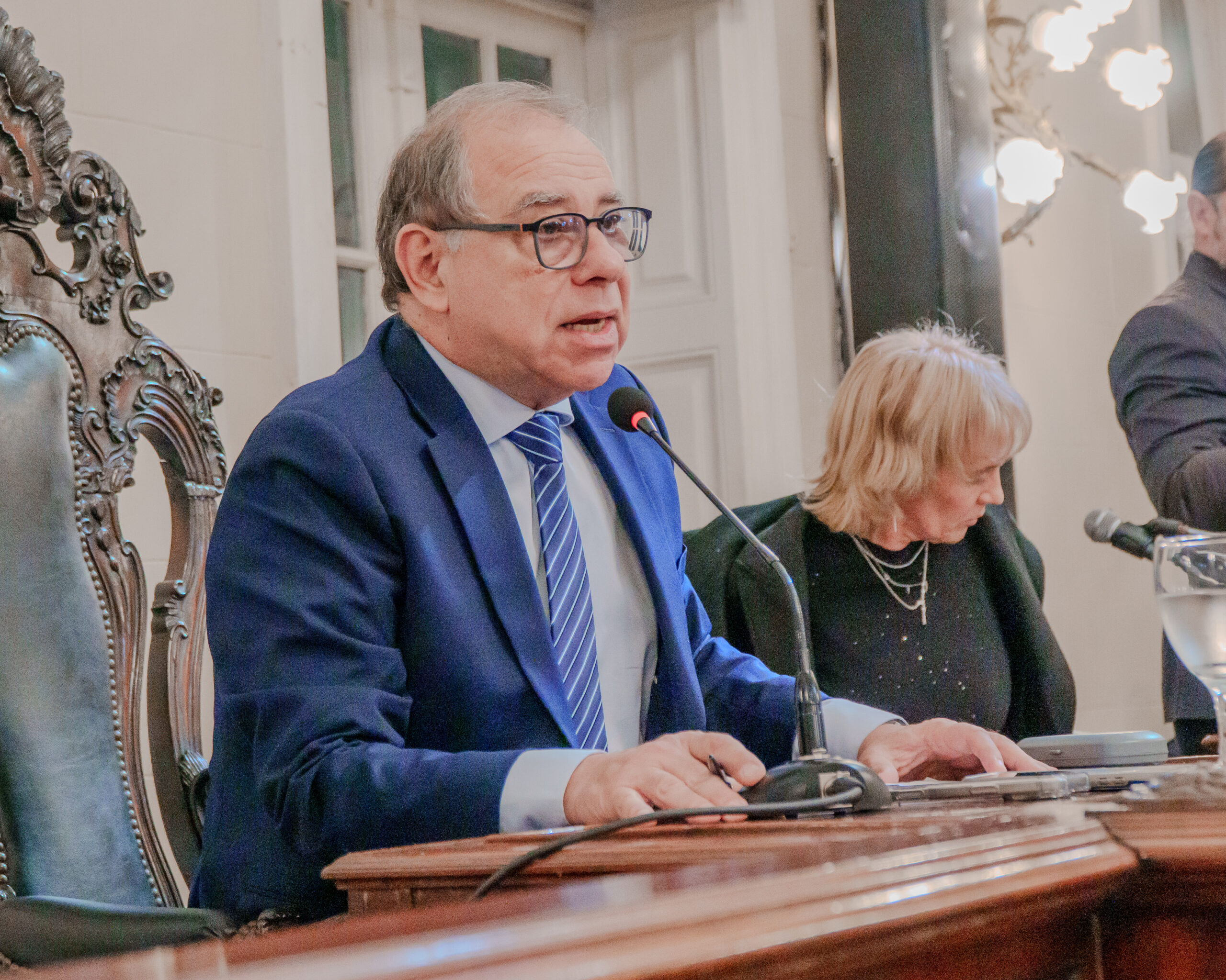 Corrientes: buscan regular el uso de la fuerza pública y el empleo de armas de fuego para la Policía