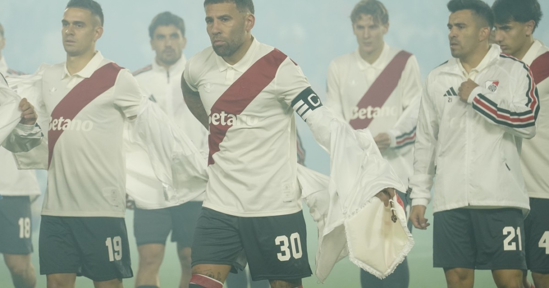 Barracas sorprende a River en su debut del Clausura: videos destacados del partido