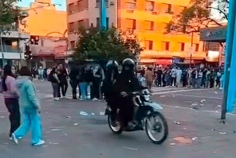 Represión en Tucumán: Policía disuelve festejos mundialistas y causa heridos, incluyendo un niño