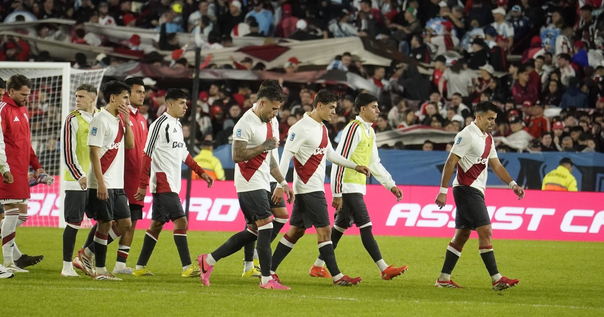 River Plate en crisis: quién es el responsable del mal momento según encuesta Olé