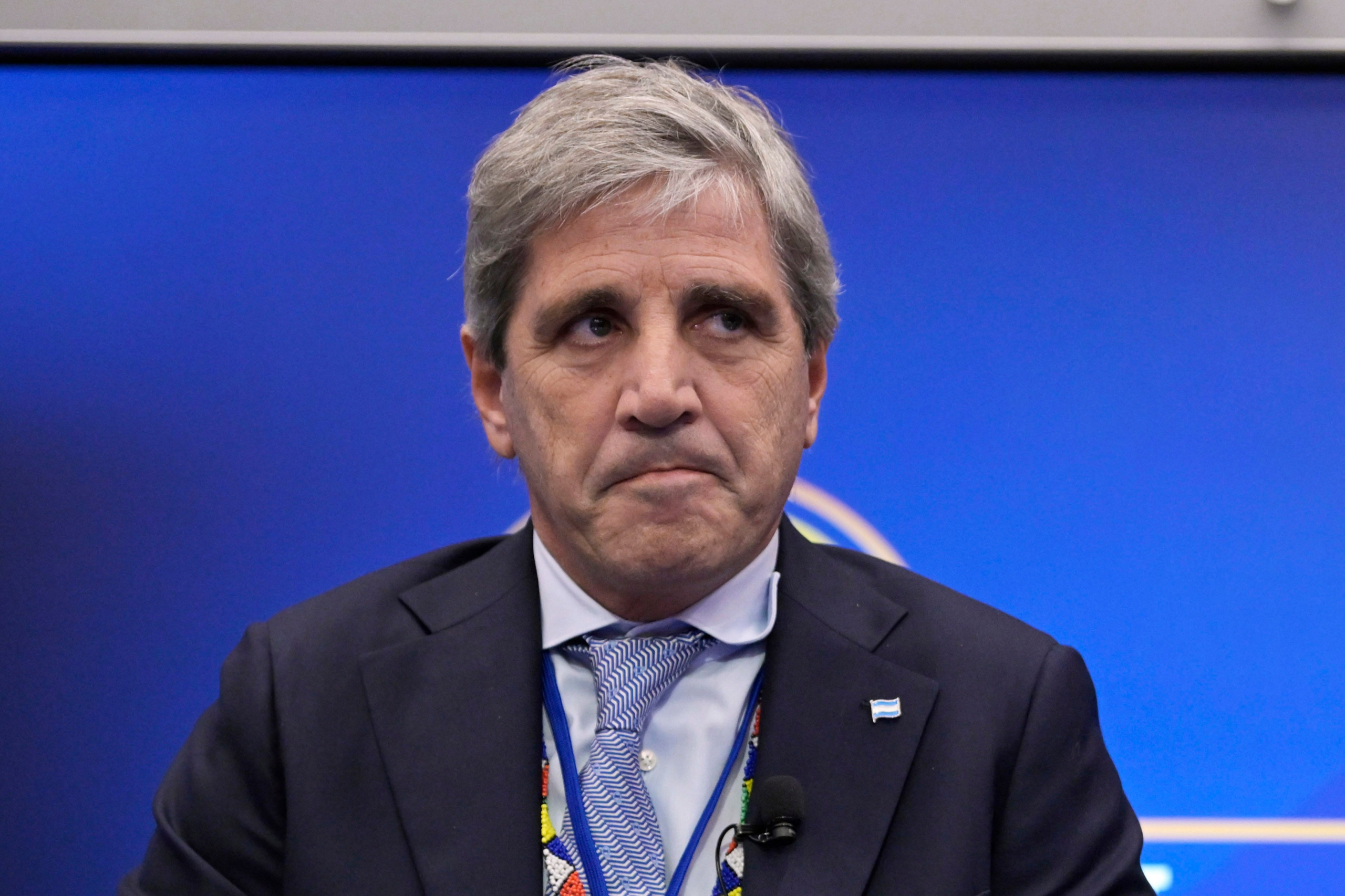 Luis Caputo anuncia inversión de 709 millones en litio en Catamarca