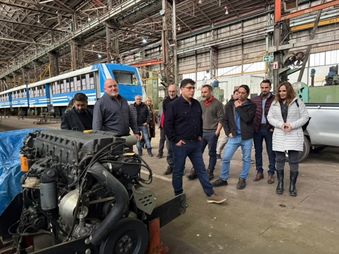 Claudio Vidal impulsa recuperación del tren en Santa Cruz con nueva dupla ferroviaria