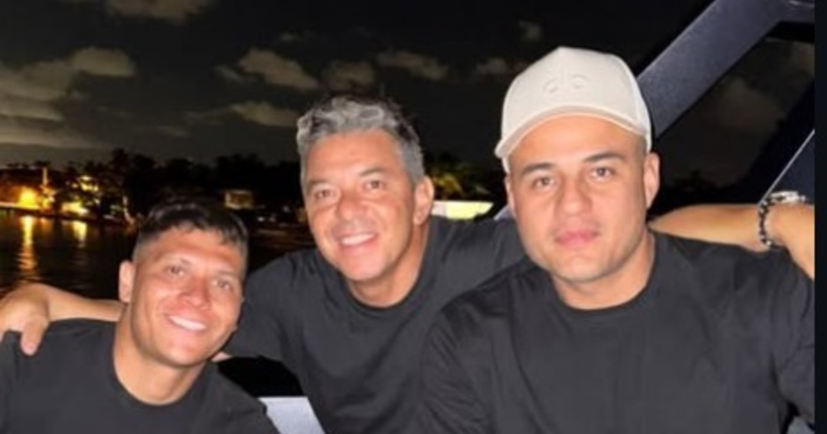 Juanfer Quintero y Gallardo se reencuentran en un barco en Miami