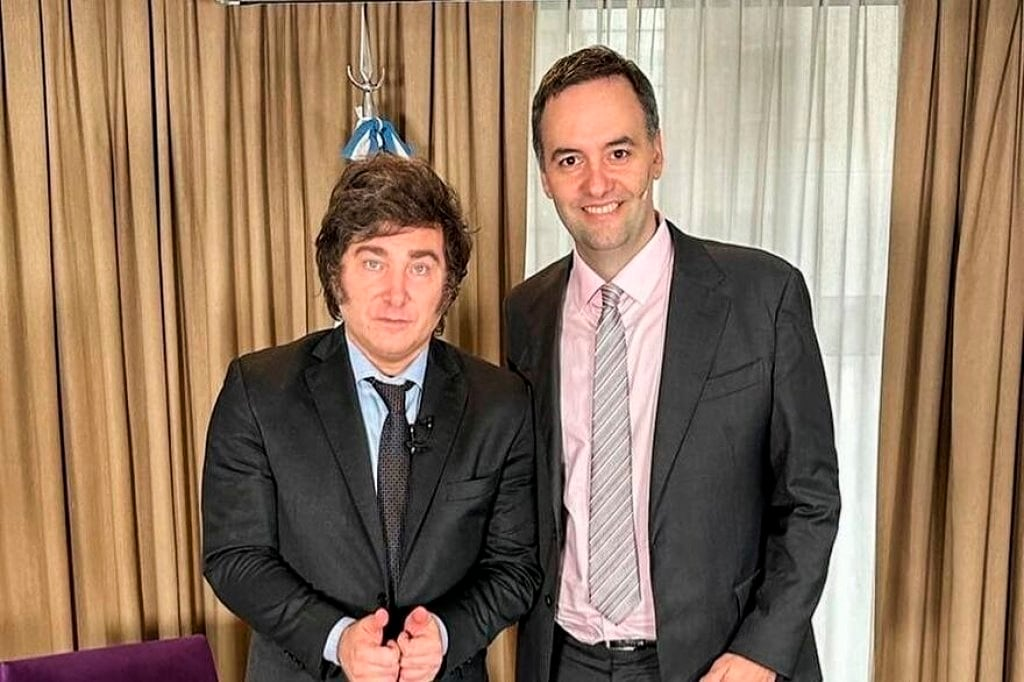 Adorni y Milei: cinco meses de crisis y auge del PRO en la agenda pública