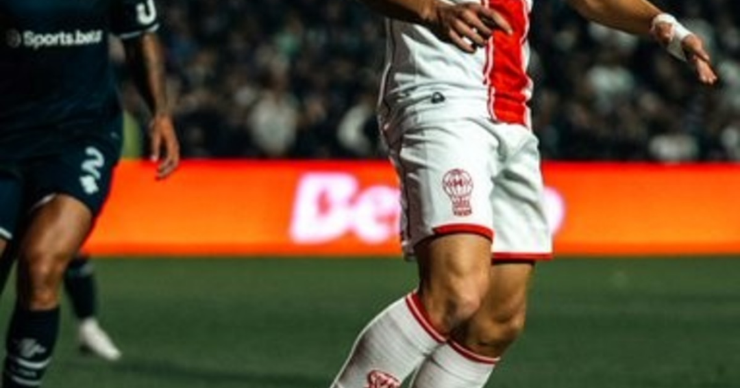 Independiente Rivadavia vence a Huracán y sigue firme como líder en Mendoza
