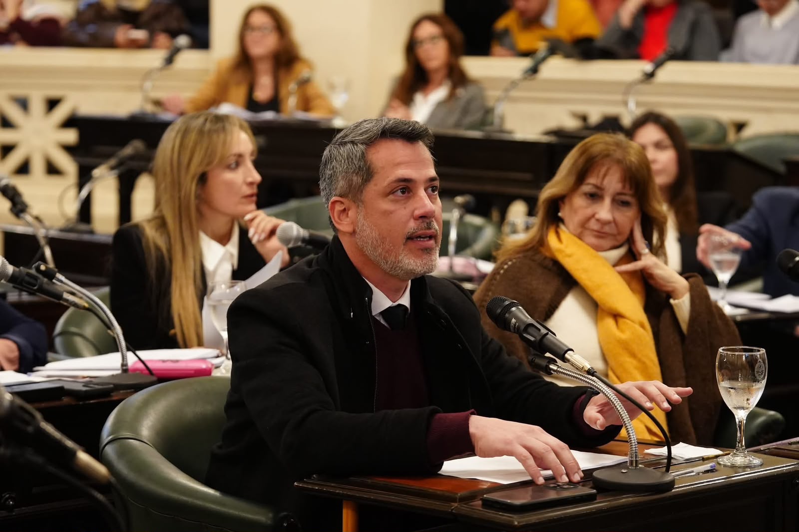 Legislatura de Corrientes ya debate proyectos para desendeudar a trabajadores y familias