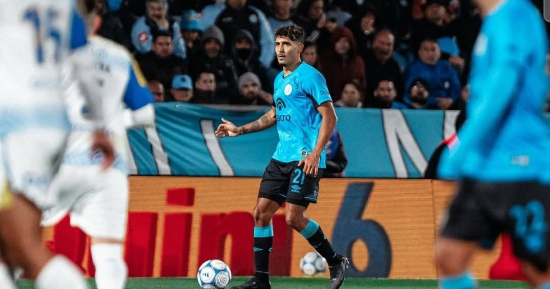 Racing busca mediocampista de Belgrano como posible reemplazo de Santiago Sosa